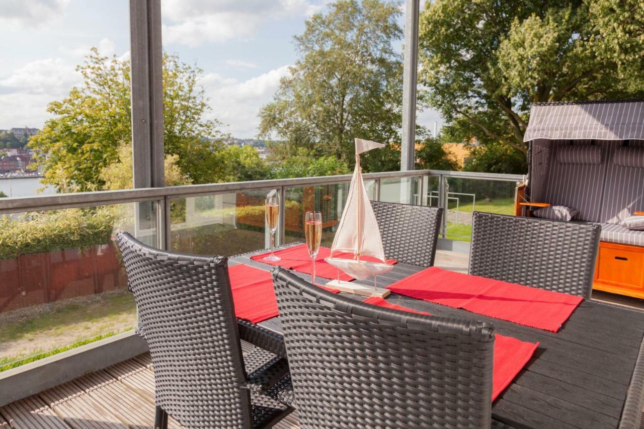 Stadtvilla Mit Hafenpanorama Flensburg Kültér fotó